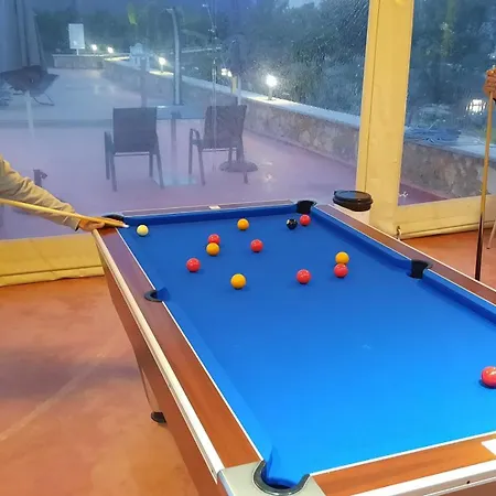 Poseidon Aparthotel Stavrós