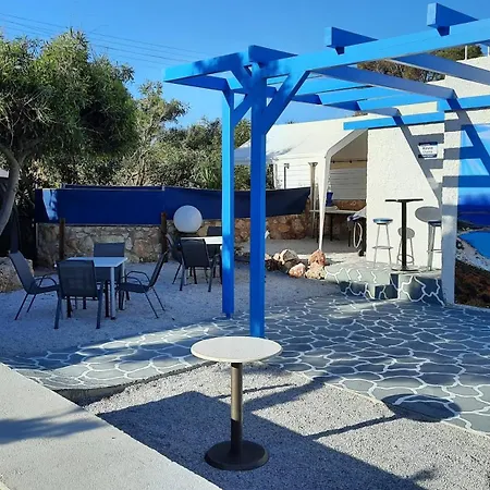 Poseidon Aparthotel