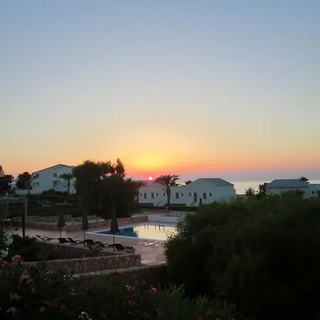 Poseidon Aparthotel Stavrós